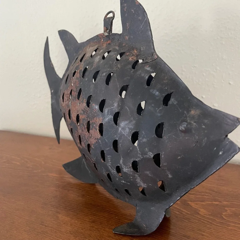 Rustic Metal Handcrafted Fish Tea Light/Candle Holder Lantern Distressed‎ READ